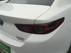 2021 Mazda 3 2.0L AT, белый — фото 24