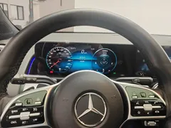 2022 Mercedes-Benz GLB 200, чёрный — фото 7