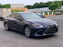 2021 Lexus ES 300h, синий — фото 3