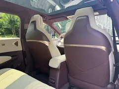 2025 Zeekr X 5-seat RWD, белый — фото 12
