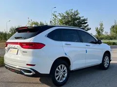 2021 Haval M6 PLUS 1.5T MT Luxury, белый — фото 6