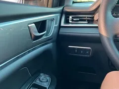 2021 Haval M6 PLUS 1.5T MT Luxury, белый — фото 14