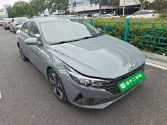 2021 Hyundai Elantra 1.5L CVT GLX Elite — фото 4