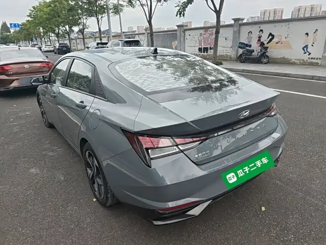 2021 Hyundai Elantra 1.5L CVT GLX Elite
