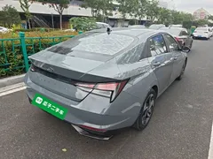 2021 Hyundai Elantra 1.5L CVT GLX Elite — фото 7
