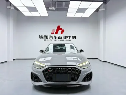 2022 Audi RS 4 RS4 Avant