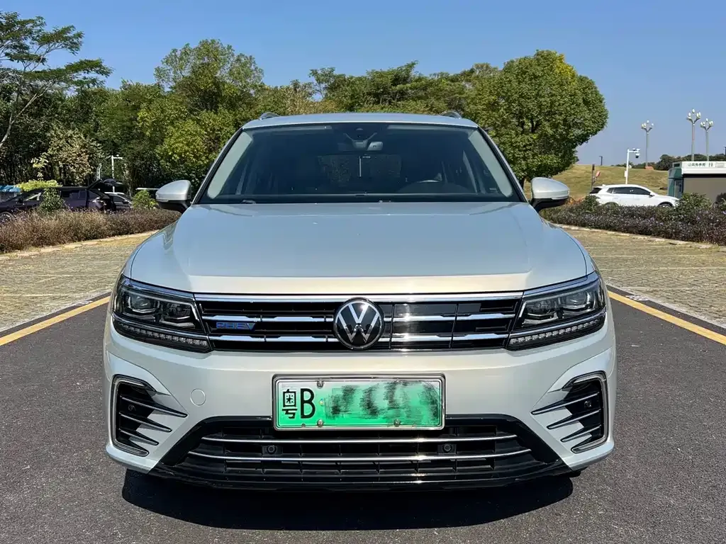 2021 Volkswagen Tiguan L 430PHEV PHEV Premium