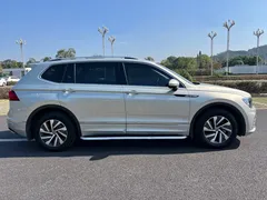 2021 Volkswagen Tiguan L 430PHEV PHEV Premium — фото 5