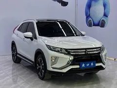 2021 Mitsubishi Eclipse Cross 1.5T CVT 4WD, белый — фото 3
