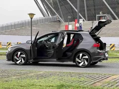2023 Volkswagen Golf GTI 380TSI DSG GTI — фото 30
