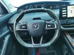 2021 Changan UNI-K 2.0T Premium, белый — фото 15