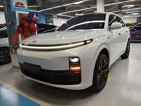 2023 Li Auto L7 Pro