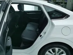 2021 Changan Eado PLUS 1.6L GDI CVT Elite, белый — фото 11