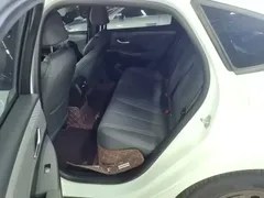 2025 BYD Qin PLUS DM-i PHEV Smart Driving 55km Leading, белый — фото 13