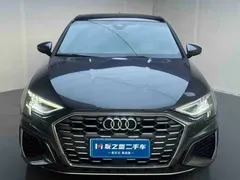 2022 Audi A3 Sportback 35 TFSI — фото 2