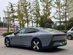 2025 Xpeng P7 750 4WD Ultra — фото 7