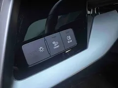 2022 Audi A3 Sportback 35 TFSI, белый — фото 17