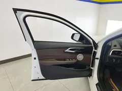 2021 BMW 1 Series 1 120i M, белый — фото 7