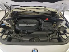 2021 BMW 1 Series 1 120i M, белый — фото 10