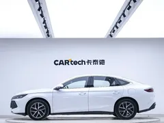 2024 BYD Qin L 120KM, белый — фото 2