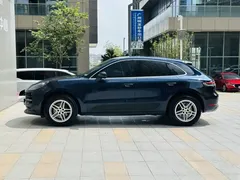 2021 Porsche Macan 2.0T, синий — фото 4