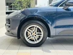 2021 Porsche Macan 2.0T, синий — фото 21