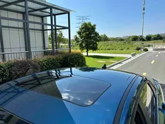 2022 Hyundai Elantra 1.5L CVT LUX Premium, синий — фото 9