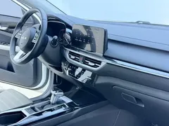 2023 Kia Cerato 1.5L CVT Luxury, белый — фото 15