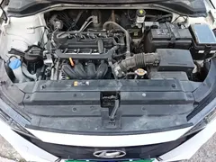 2020 Hyundai 1.4L MT GLS, белый — фото 16