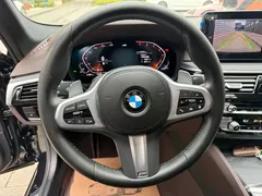 2022 BMW 5 Series 5 530Li M, чёрный — фото 23