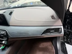 2022 BMW 5 Series 5 530Li M, чёрный — фото 44