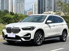 2021 BMW X1 Premium, белый — фото 1