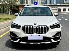 2021 BMW X1 Premium, белый — фото 2