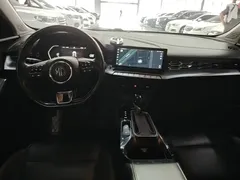 2022 MG MG5 180DVVT CVT Flagship — фото 10