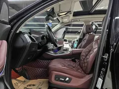 2023 BMW X5 30Li M, чёрный — фото 11