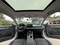 2022 Geely Emgrand 4th Gen 1.5L CVT Premium, белый — фото 19