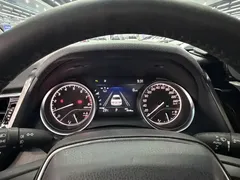 2021 Toyota Camry 2.0G Luxury, белый — фото 14