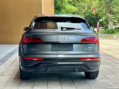 2022 Audi Q5L Sportback 40 TFSI — фото 5