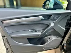 2022 Audi Q5L Sportback 40 TFSI — фото 12