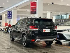 2024 Subaru Forester 2.5i AWD Flagship EyeSight, чёрный — фото 3