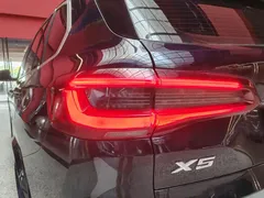 2023 BMW X5 30Li M, чёрный — фото 21