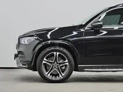 2022 Mercedes-Benz GLE 350 e 4MATIC, чёрный — фото 25