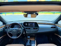 2022 Lexus ES 200 Luxury — фото 12