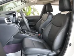 2022 Toyota Corolla 1.8L Hybrid E-CVT, белый — фото 7