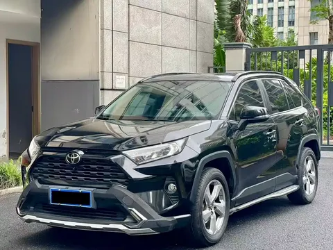 2021 Toyota RAV4 2.0L CVT 2WD Fashion