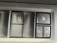 2021 Toyota RAV4 2.0L CVT 2WD Fashion, чёрный — фото 17