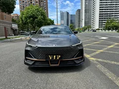 2022 Changan UNI-V 1.5T Sport — фото 2