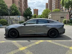 2022 Changan UNI-V 1.5T Sport — фото 11