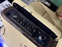 2021 Toyota Alphard Hybrid 2.5L Premium, чёрный — фото 16