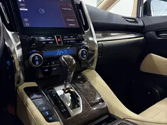 2021 Toyota Alphard Hybrid 2.5L Premium, чёрный — фото 19